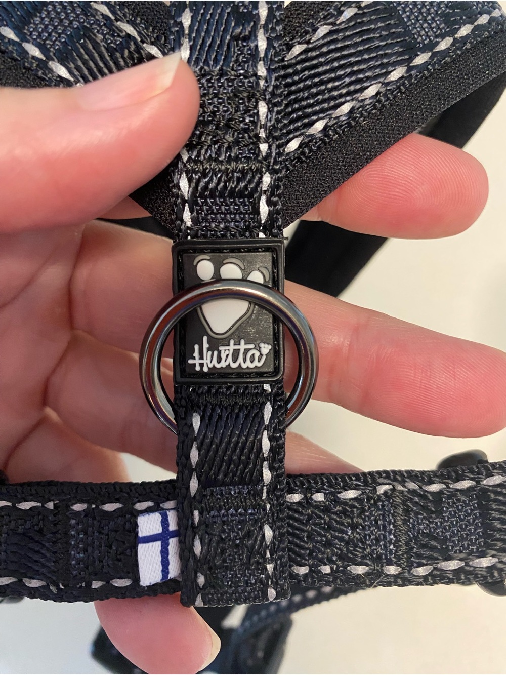 Brand New Hurtta harness Size 35 to 45cm, good for dogs 12 to 16 lbs